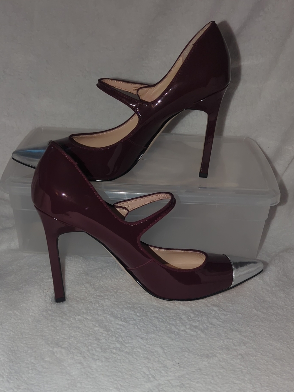 Ivanka Trump Patent Leather Mary Jane Pumps in Burgundy with Silver Toe 8.5 New